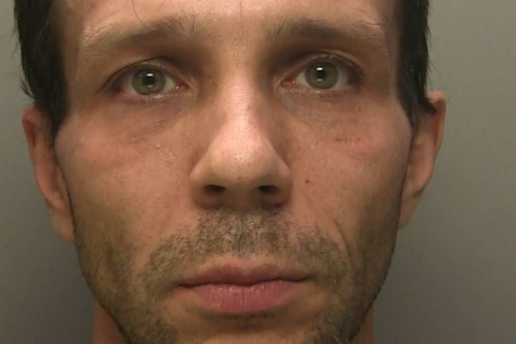 Brasileiro é condenado a prisão perpétua por assassinato na Inglaterra