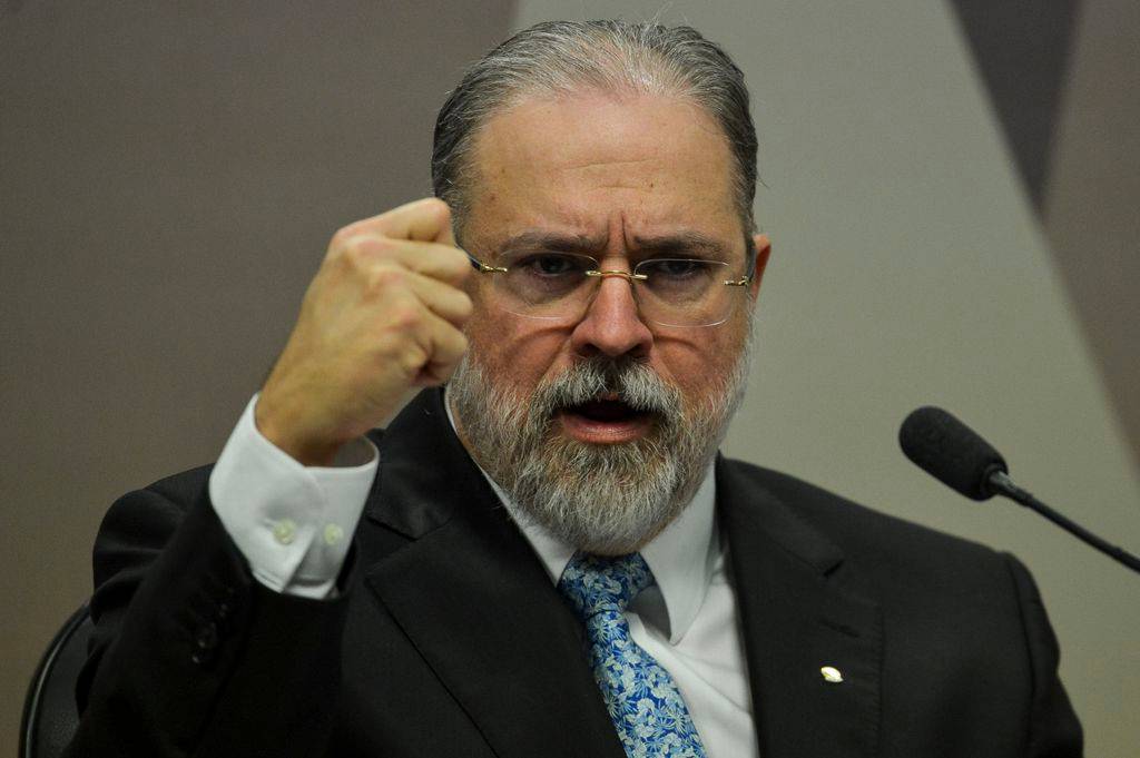 A herança de Raquel Dodge para Augusto Aras