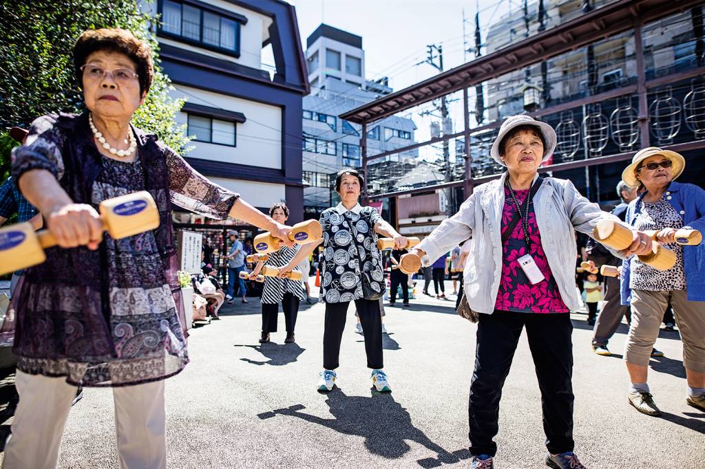 Como o Japão bateu o recorde de quase 100.000 habitantes acima de 100 anos