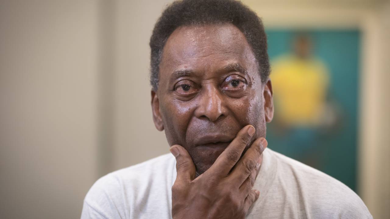 Pelé durante entrevista no museu que leva o seu nome na cidade de Santos -