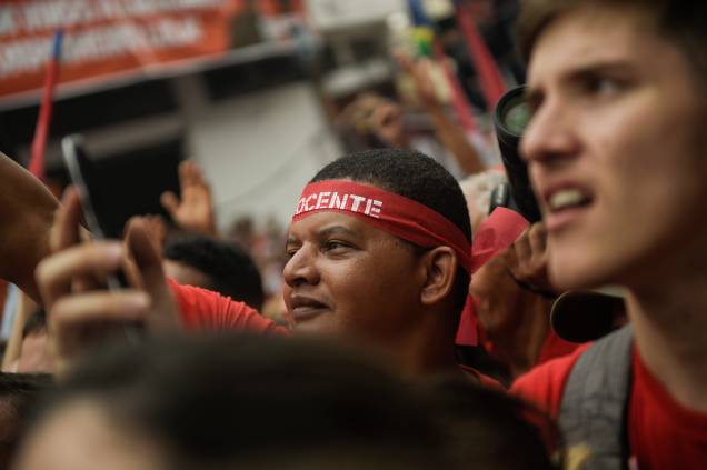 Apoiadores do ex-presidente Lula em ato em frente ao Sindicato dos Metalúrgicos, em São Bernardo do Campo-SP Apoiadores do ex-presidente Lula em ato em frente ao Sindicato dos Metalúrgicos, em São Bernardo do Campo-SP