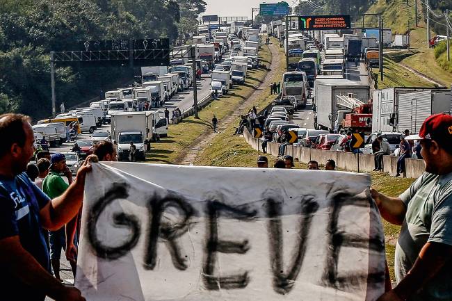 Greve dos caminhoneiros