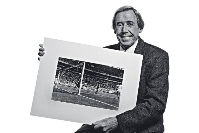 GORDON-BANKS-2010