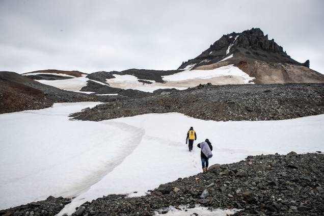 Para chegar a um yellow point, foi necessário atravessar um caminho de neve e gelo Para chegar a um yellow point, foi necessário atravessar um caminho de neve e gelo