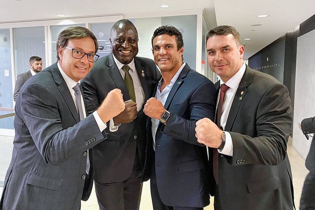 GILSON-MACHADO-FLORIDA helio negao