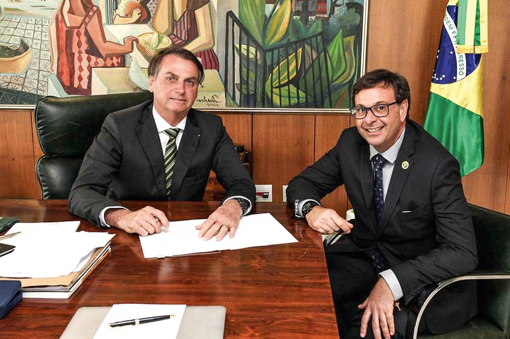 JAIR-BOLSONARO-GILSON-MACHADO-2019g Jair Bolsonaro e Gilson Machado