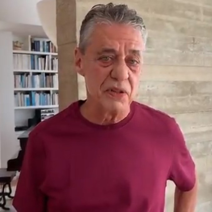 O que levou Chico Buarque de volta a Cuba após 34 anos