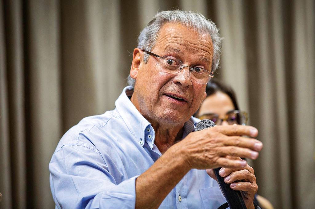 JOS¿ DIRCEU COMPARECE ¿ EVENTO EM SP JOS¿ DIRCEU COMPARECE ¿ EVENTO EM SP