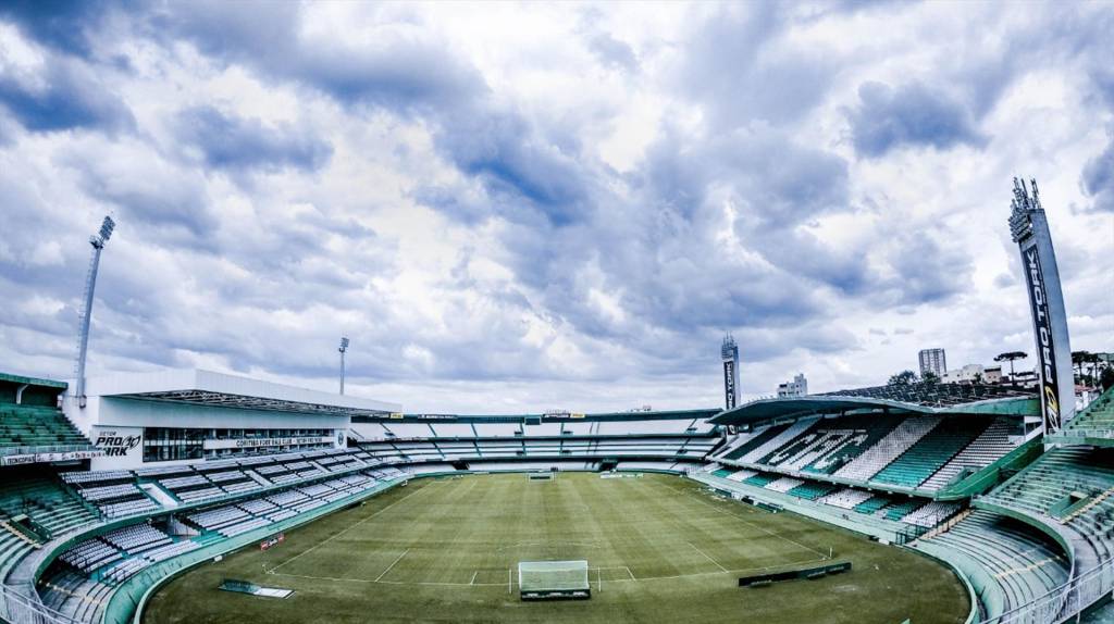 Coritiba x Atlético-MG no Brasileirão: onde assistir, horário e escalações