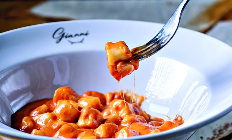 Gianni se dedica à tradição italiana e acerta nos clássicos