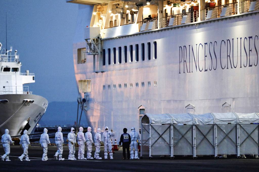 CORONAVIRUS-SARS-CHINA-2020-12-(55).JPG Cruzeiro Diamond Princess
