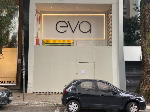 Butique Eva, na Oscar Freire: tapumes são presença constante na via de comércio fino de São Paulo Butique Eva, na Oscar Freire: tapumes são presença constante na via de comércio fino de São Paulo