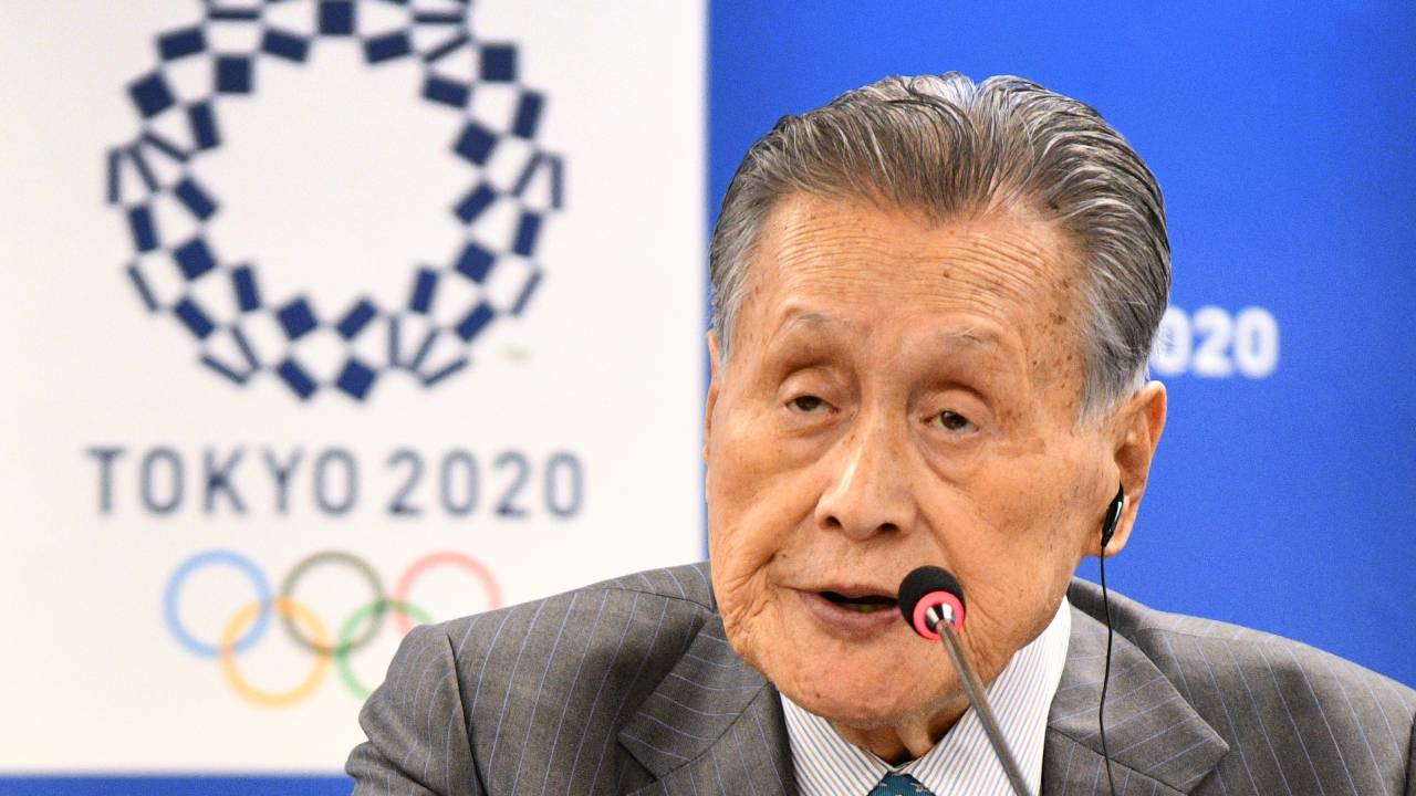 Presidente do comitê dos jogos de Tóquio renuncia com pedido de desculpas e diz que o evento não será adiado novamente