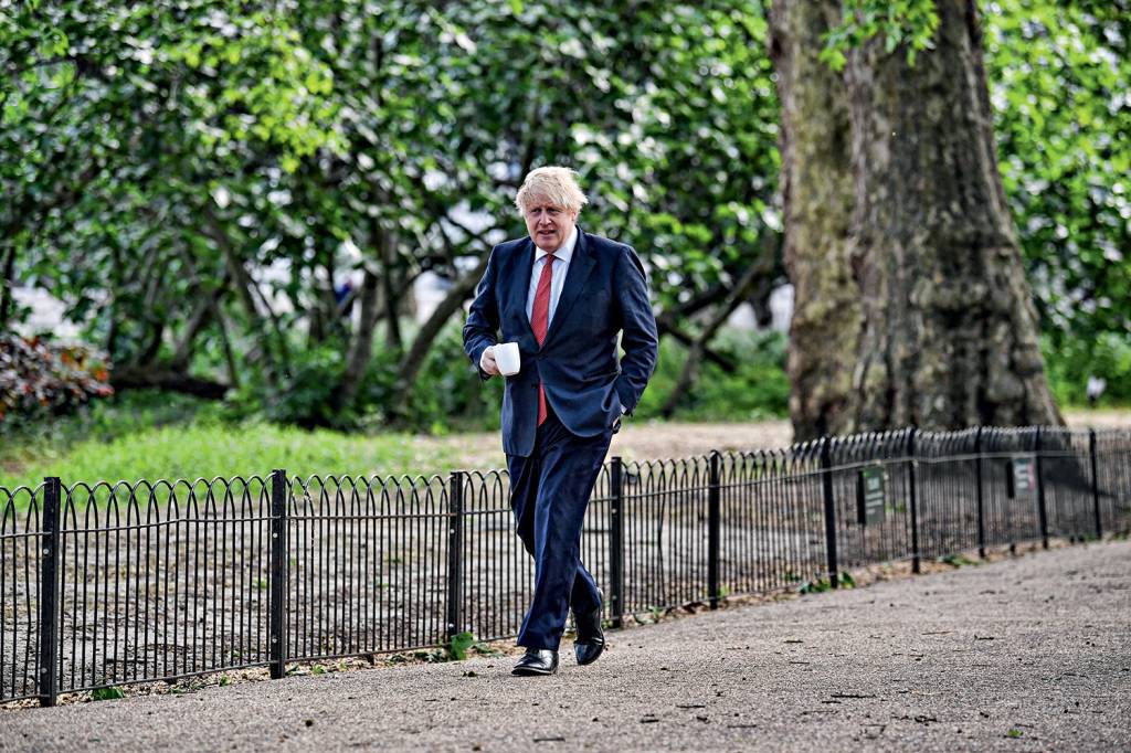 BRITAIN-HEALTH-VIRUS-POLITICS BRITAIN-HEALTH-VIRUS-POLITICS