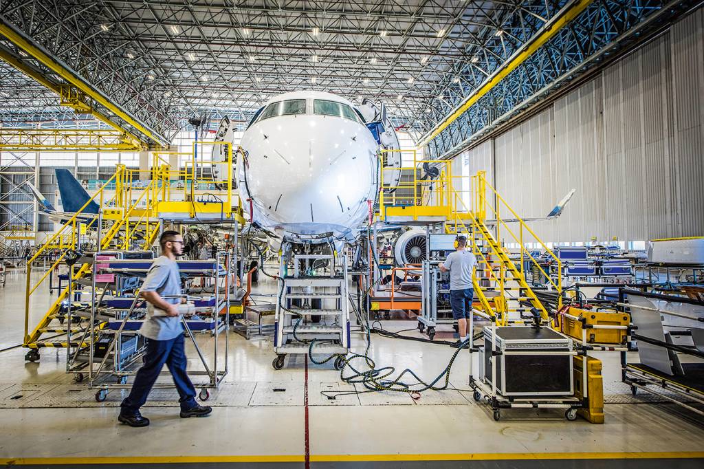 EMBRAER DSC6300.jpg embraer