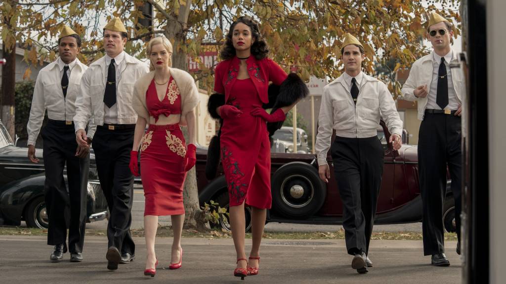 ok Atores em cena na série 'Hollywood', de Ryan Murphy