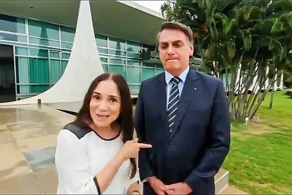 Regina Duarte quebra silêncio sobre possível ida para TV Record