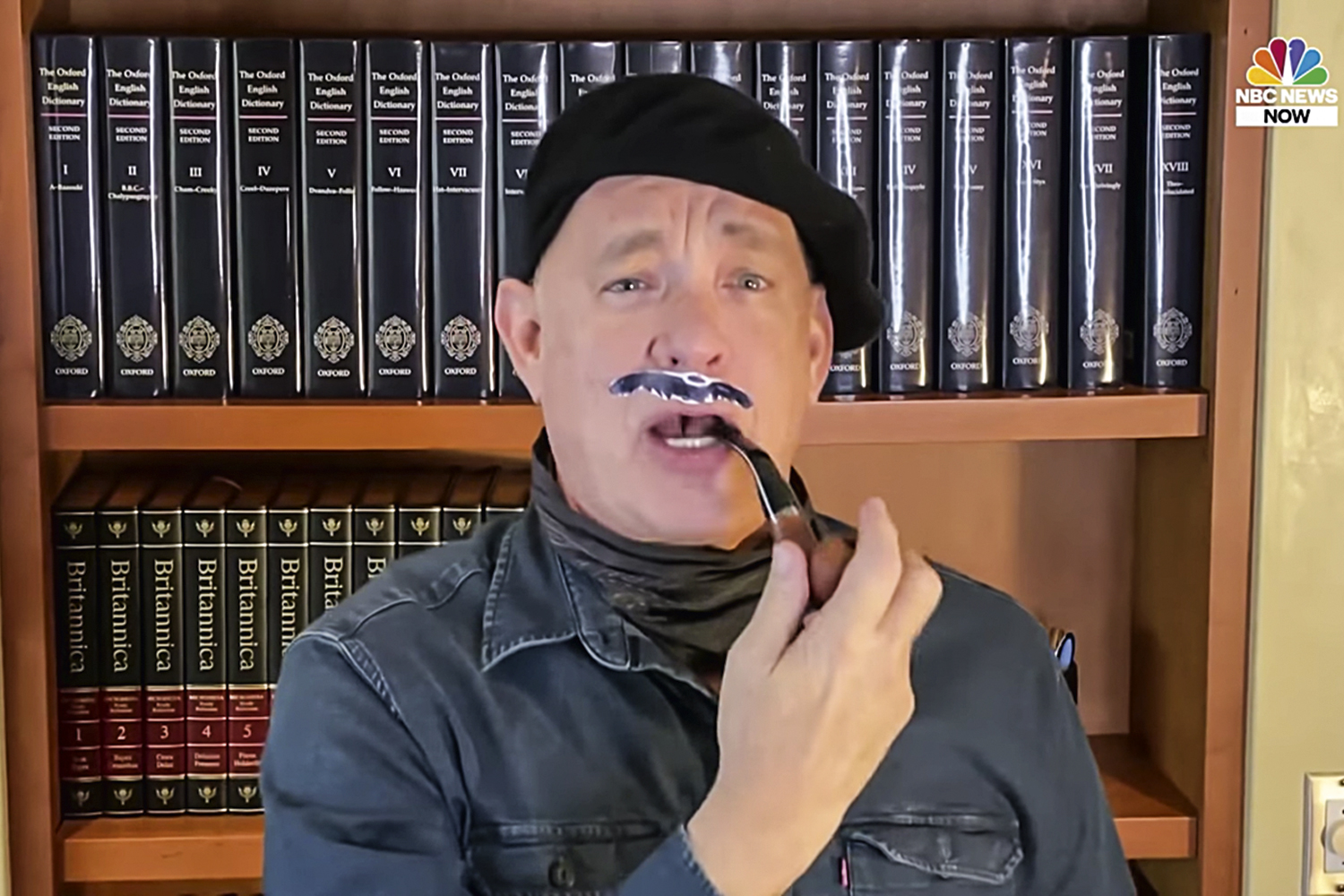 TOM-HANKS-SATURDAY-NIGHT-LIVE.png