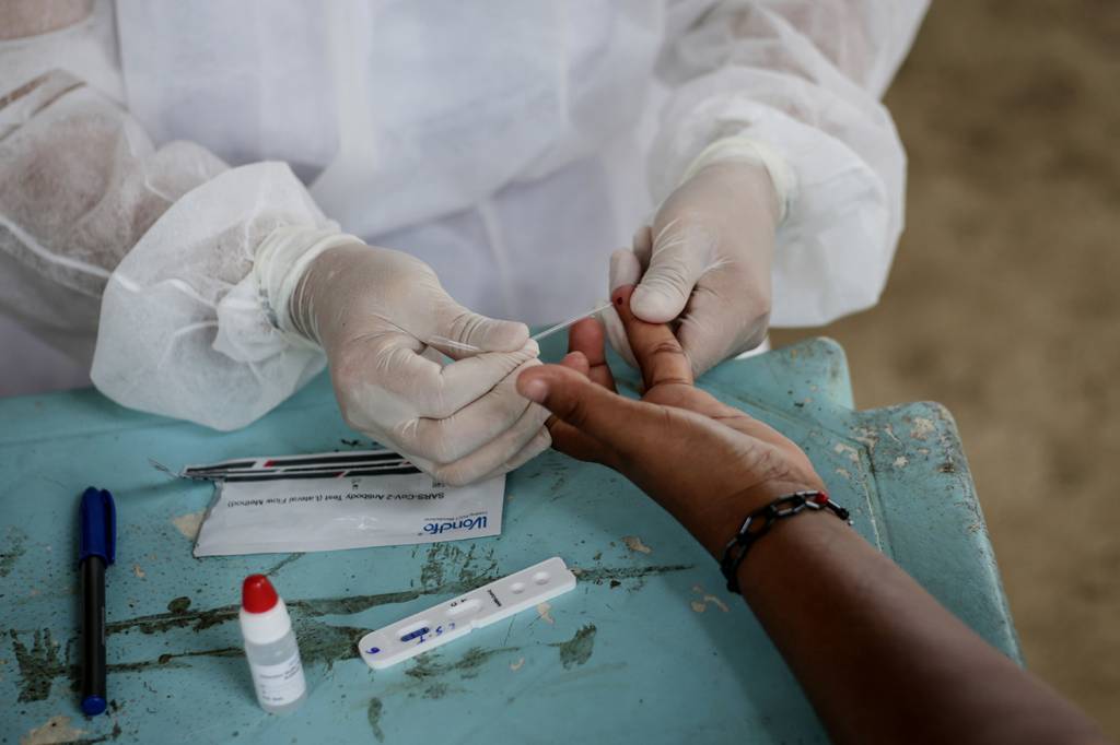 Algumas pessoas têm defesa contra a Covid mesmo sem terem sido infectadas