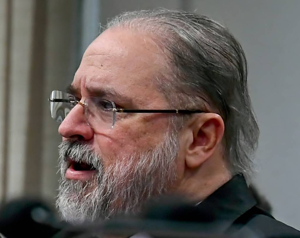 CCJ – Comiss¿£o de Constitui¿ß¿£o, Justi¿ßa e Cidadania Augusto Aras