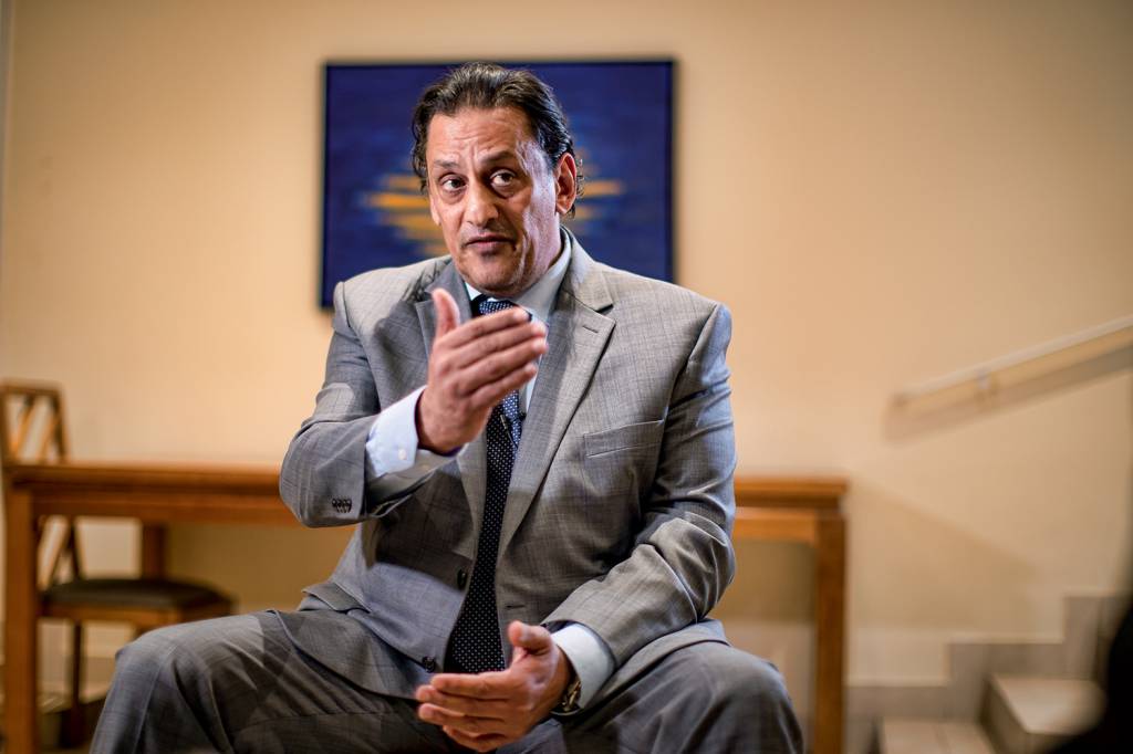 Ex-presidente do PL de Atibaia mentiu ao ameaçar renúncia, afirma Wassef