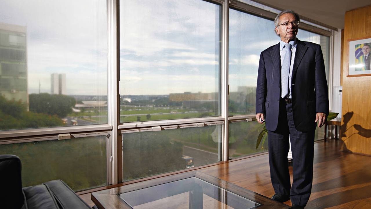 DESEJO - Paulo Guedes: “Essa guerra precisa acabar” -