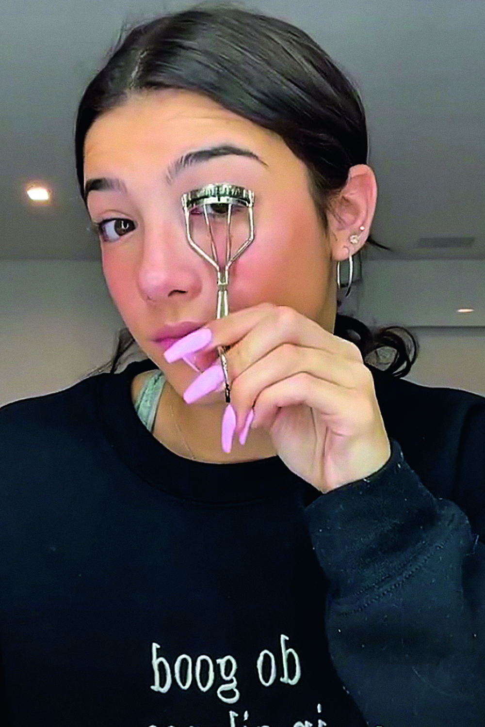 charli damelio FENÔMENO - Charli, 16 anos, 102,7 milhões de seguidores: na onda do TikTok -