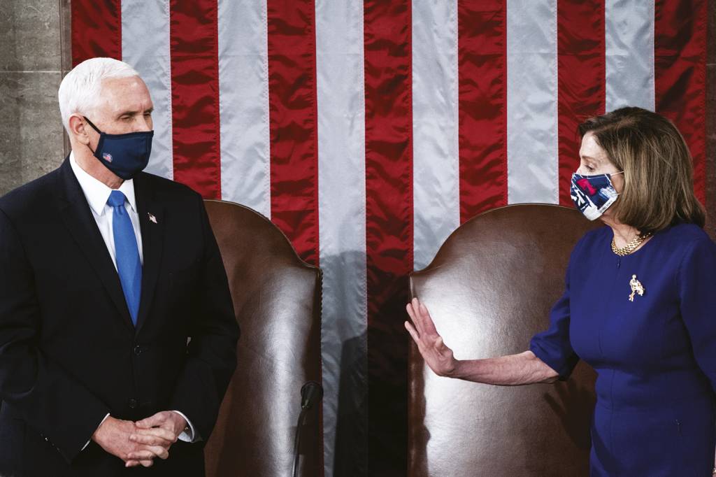 063_1230452542.jpg CIVILIDADE - Pence e Pelosi: unidos na confirmação da vitória de Biden -
