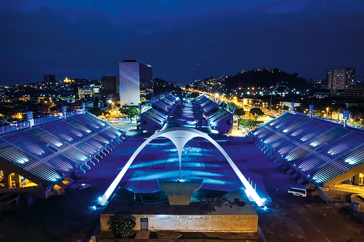 Metade das arquibancadas para o Carnaval do Rio já foi vendida