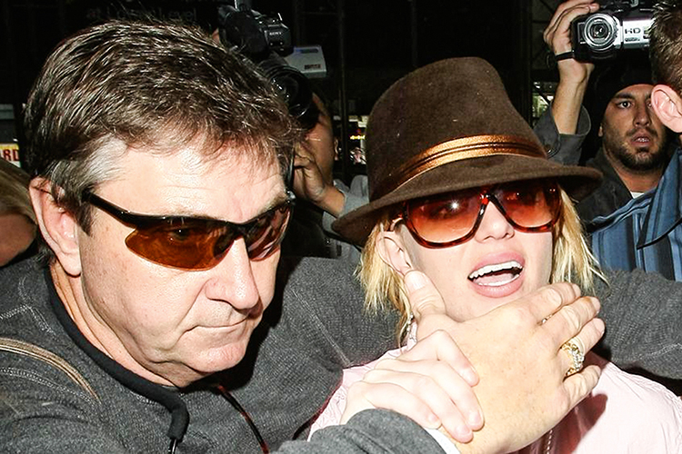 2 BRITNEY SPEARS – PAI.jpg amie Spears, o pai da cantora: direito legal de tomar decisões por ela