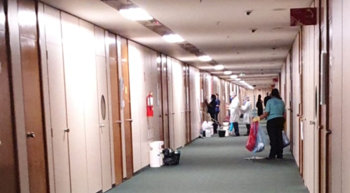 Gabinete de deputada que festejou vitória de Lira sem máscara é isolado