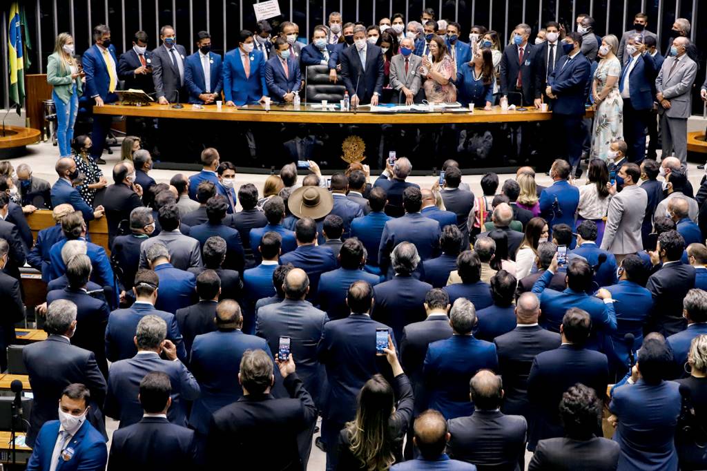 img20210201232329385.jpg FORÇA - Base: o Planalto tem hoje mais de 300 deputados e cinquenta senadores, o que pode facilitar a aprovação de projetos -