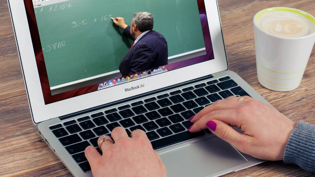 Aula à distância