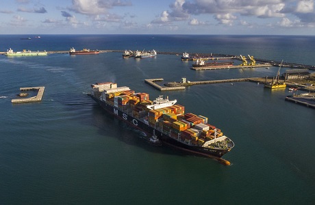 Na Coreia do Sul, OnCorp avança com estaleiro para o Regás de Suape