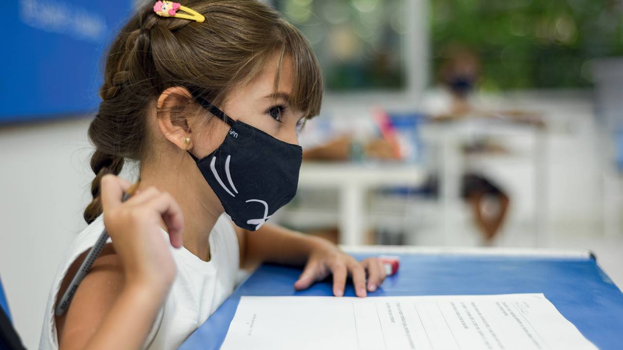 NOVA CARTILHA - Escola no Brasil: termos como “respeito à diversidade” sumiram -