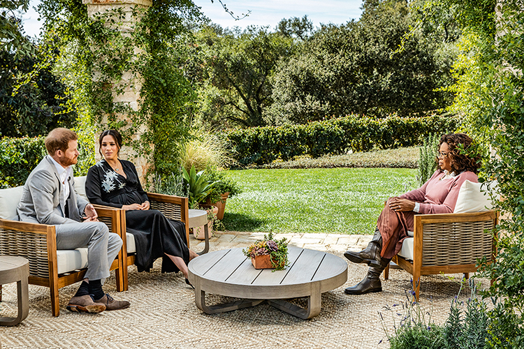 Oprah With Meghan And Harry: A CBS Primetime Special CENÁRIO - Oprah e os duques: perguntas diretas e respostas perturbadoras -