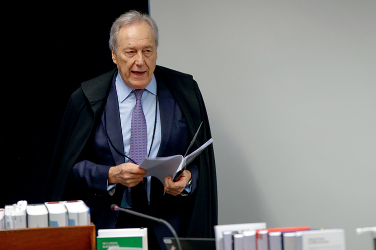 A decisão de Lewandowski que virou livro