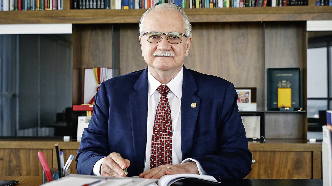 EDSON FACHIN -