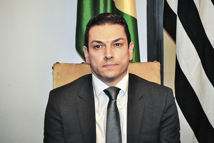 PAULO AUGUSTO MAIURINO