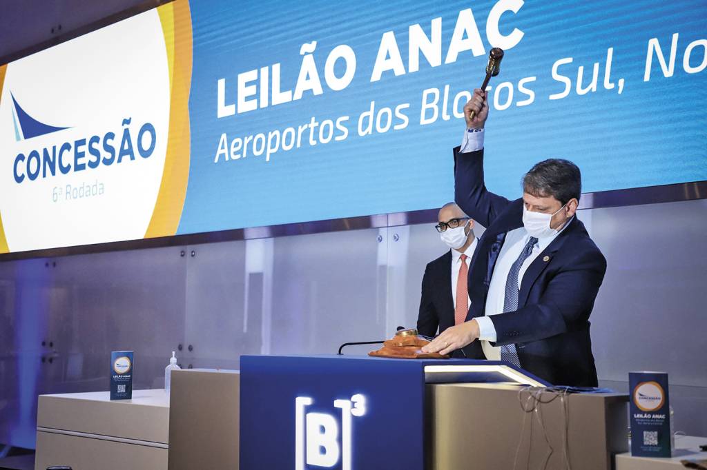 Privatização de Congonhas e outros 15 aeroportos avança ainda em setembro