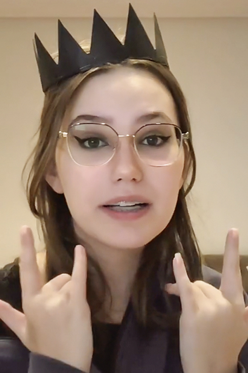 Ana-Jovens-Leitores-1.png Ana Carolina Neves
