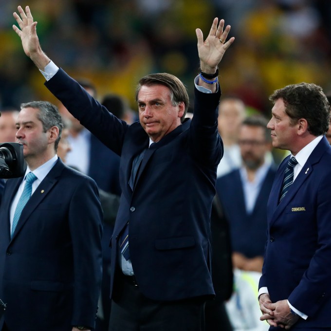 Antes de migrar ao Patriota, Bolsonaro reúne aliados do PSL no Alvorada