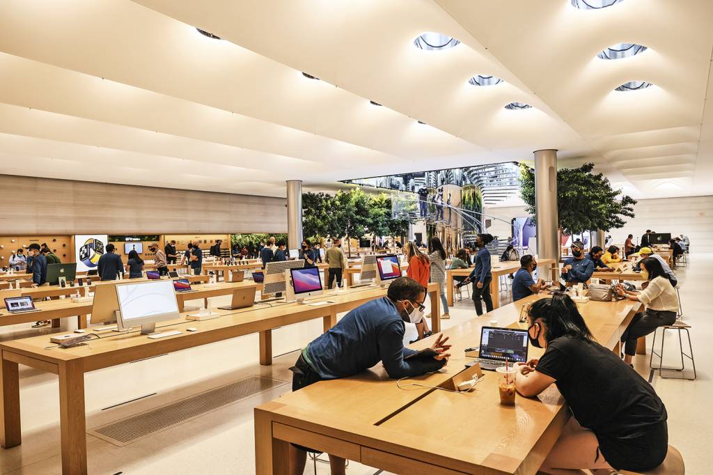 veja-para-onde-esse-dolar-vai FICOU MAIS CARO - Loja americana da Apple: eletrônicos com dólar alto têm valores proibitivos -