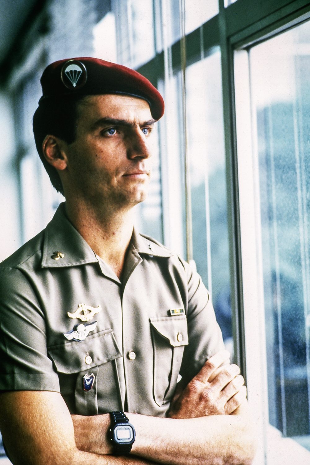 Jair Bolsonaro, Capitão do Exército. 1986. PRISÃO - O capitão Bolsonaro, em 1986: artigo reivindicando aumento de salário e planos de atentado terrorista -
