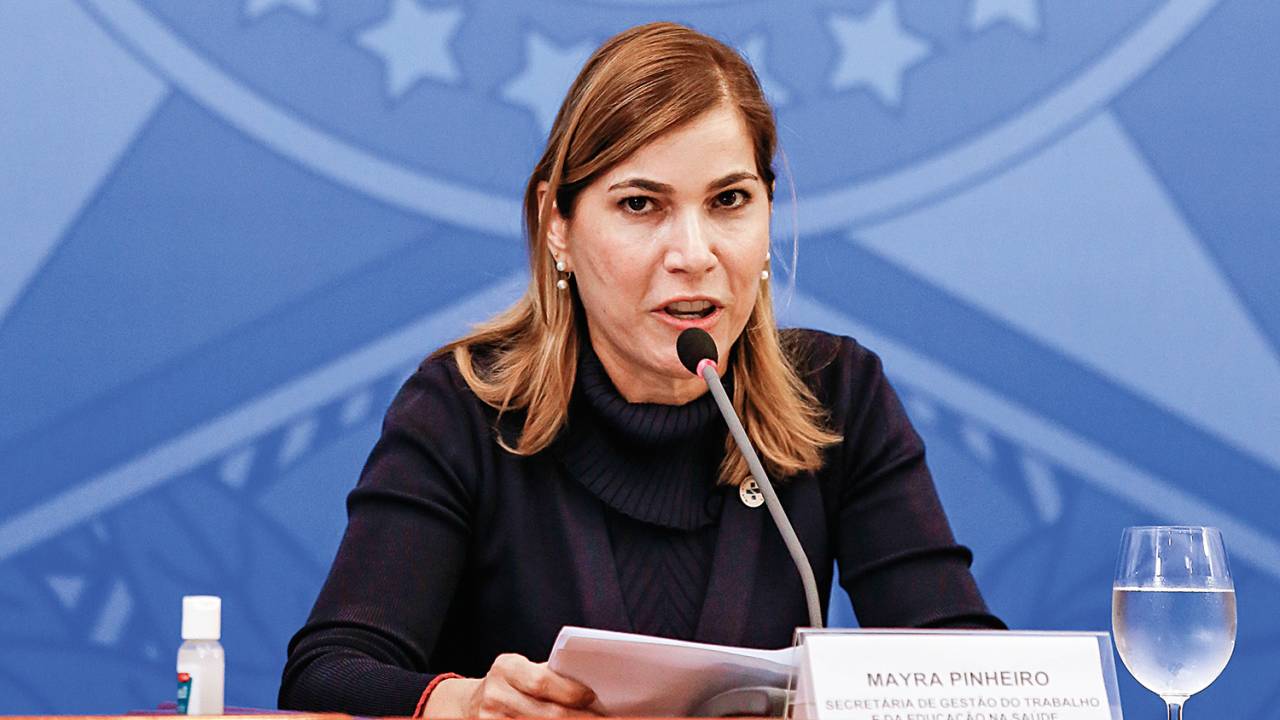 DEFENSORA RADICAL - Mayra, adepta dos remédios sem eficácia: depoimento marcado para a terça 25 -