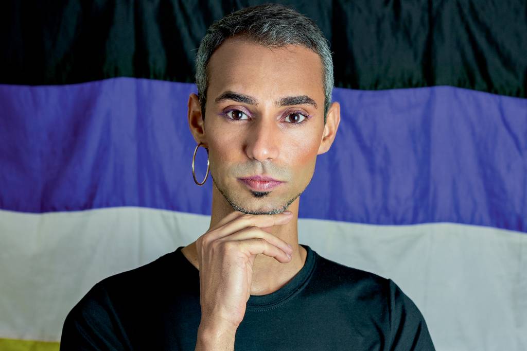ABBI SAMPAIO – FUNCIONÁRIO DA VIVO NÃO BINÁRIO.jpg ABBI SAMPAIO, 31