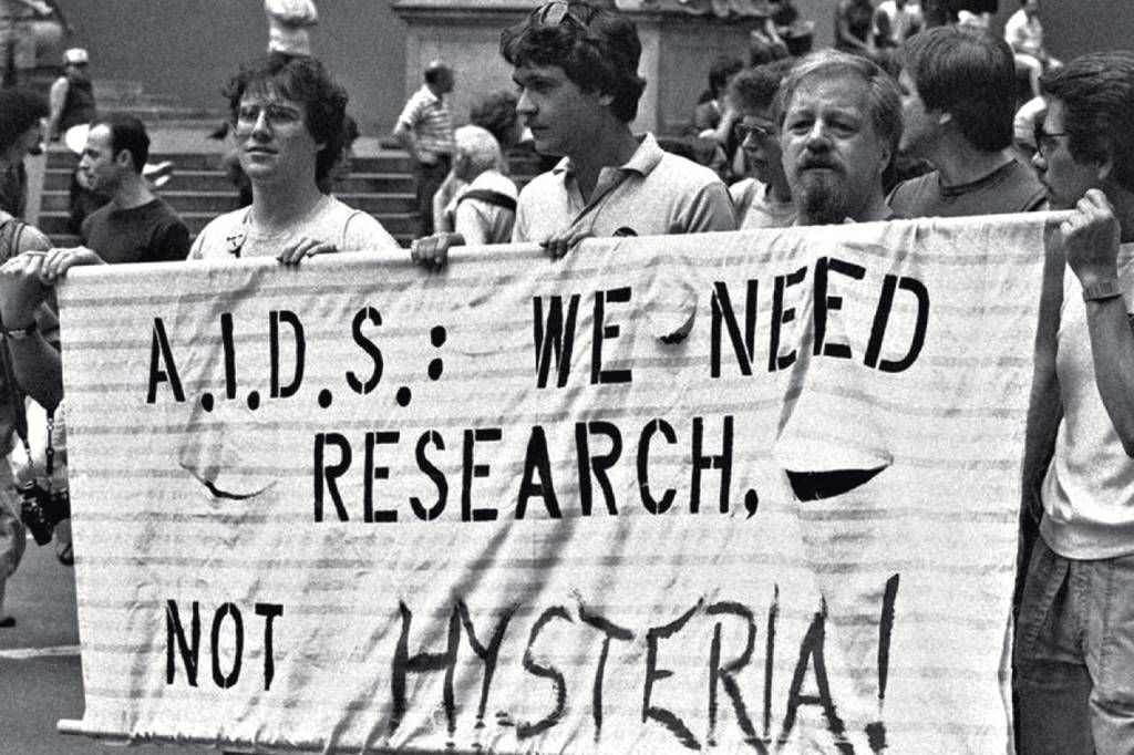 AIDS-DECADA 1990-PROTESTO-1.jpg ESTIGMA - Manifestação nos anos 1980 nos EUA: luta contra o preconceito -