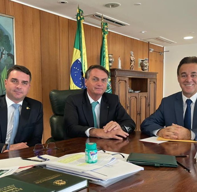 Filiação de Bolsonaro ao Patriota para 2022 está cada vez mais distante
