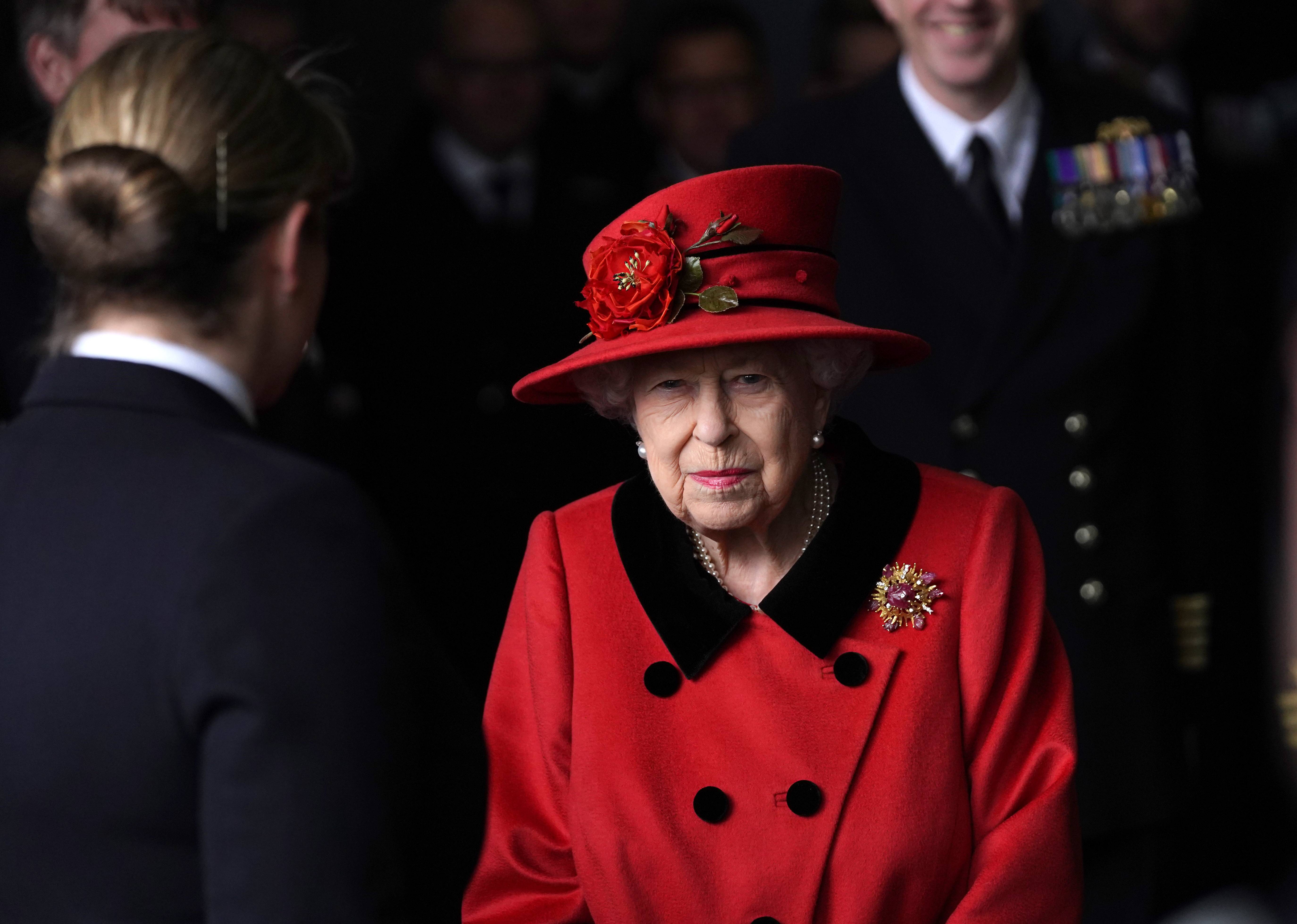 Rainha Elizabeth cancela participação na COP 26: ‘Recomendações médicas’