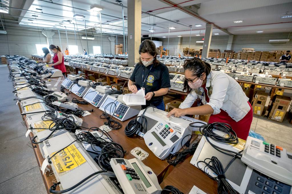 PreparaÁ¿o urnas eletrÙnicas eleiÁ¿es 2020 **ATENÇÃO**NÃO REUTILIZAR ESTA IMAGEM, SUJEITO A COBRANÇA POR USO INDEVIDO**FOTO EXCLUSIVA PARA A UTILIZAÇÃO APENAS NA REVISTA VEJA**